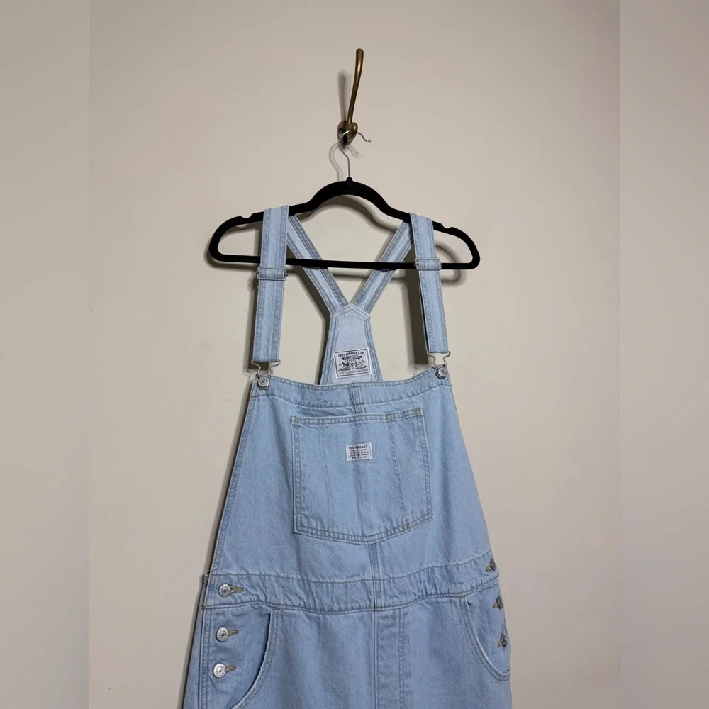 Levi’s Ladies Vintage Overall in Light Blue